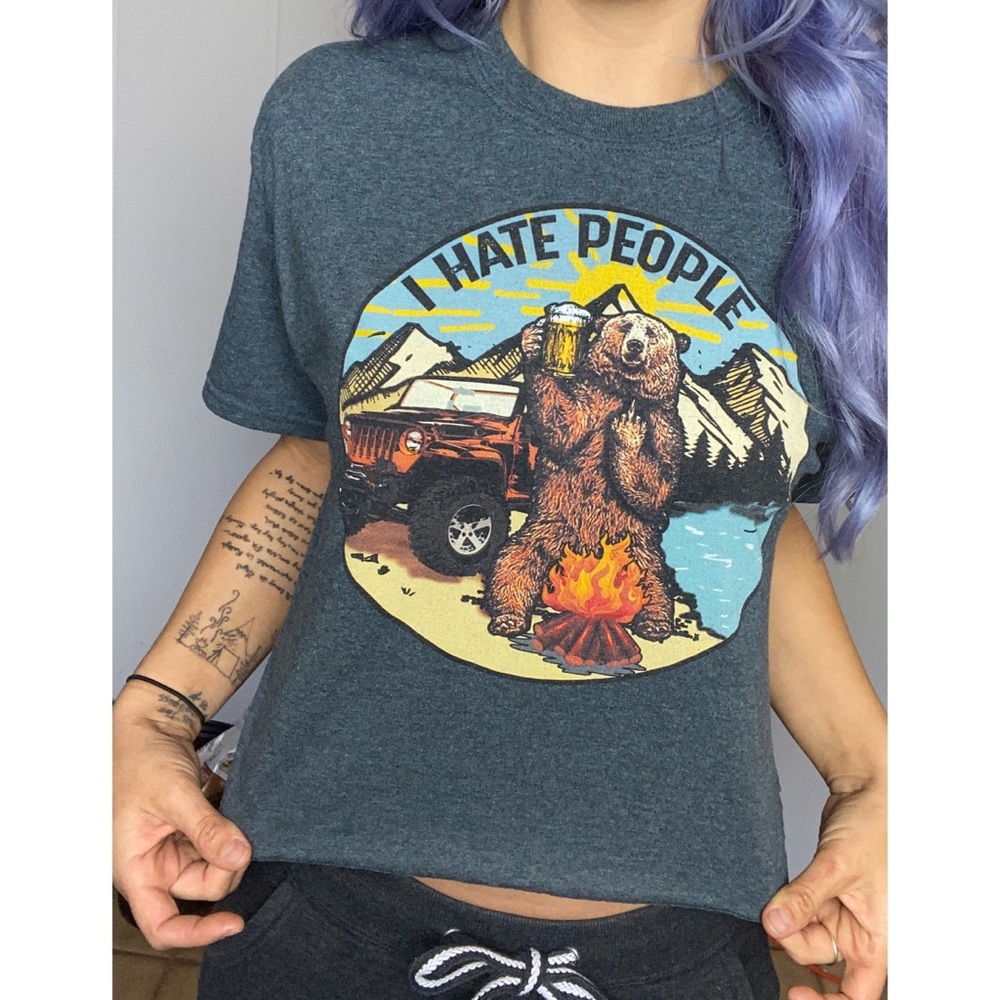 “I hate everyone” crop tee!